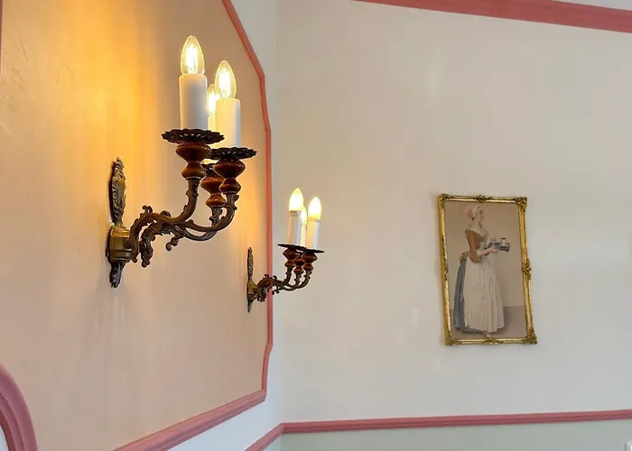 Zach Family Apartment *